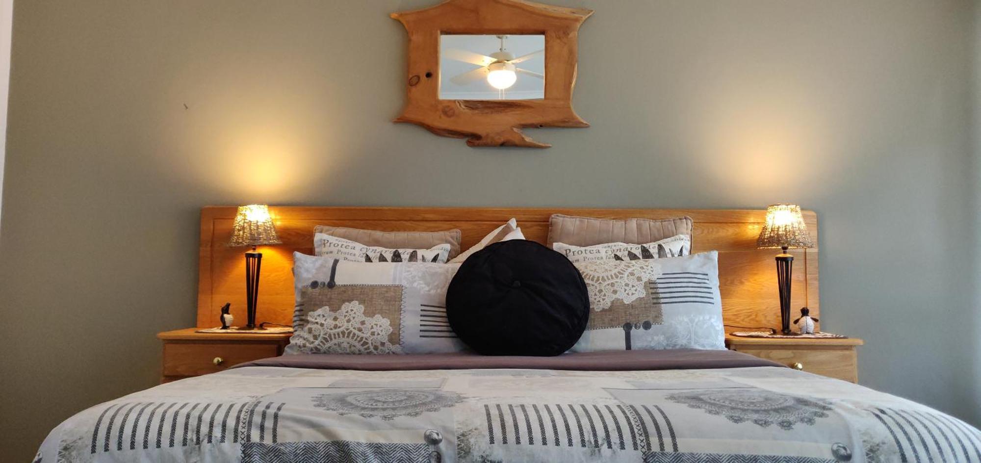 Penguinden - Load-Shedding Free Hotel Simon's Town Exterior photo