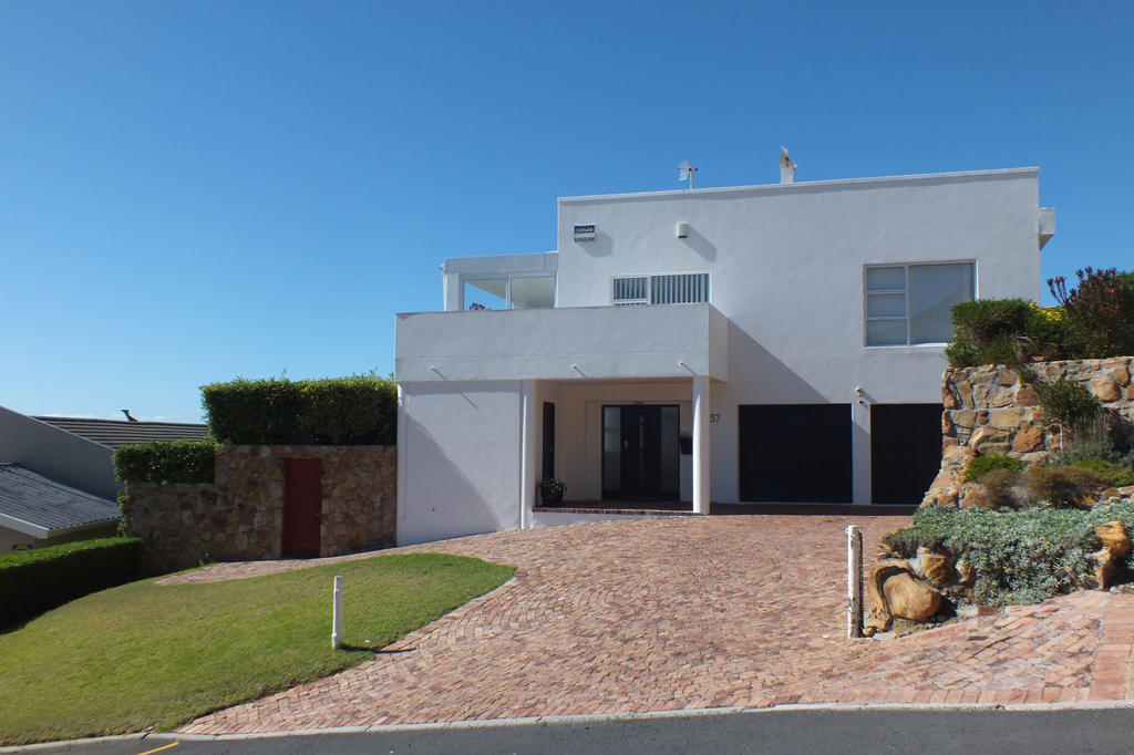 Penguinden - Load-Shedding Free Hotel Simon's Town Exterior photo